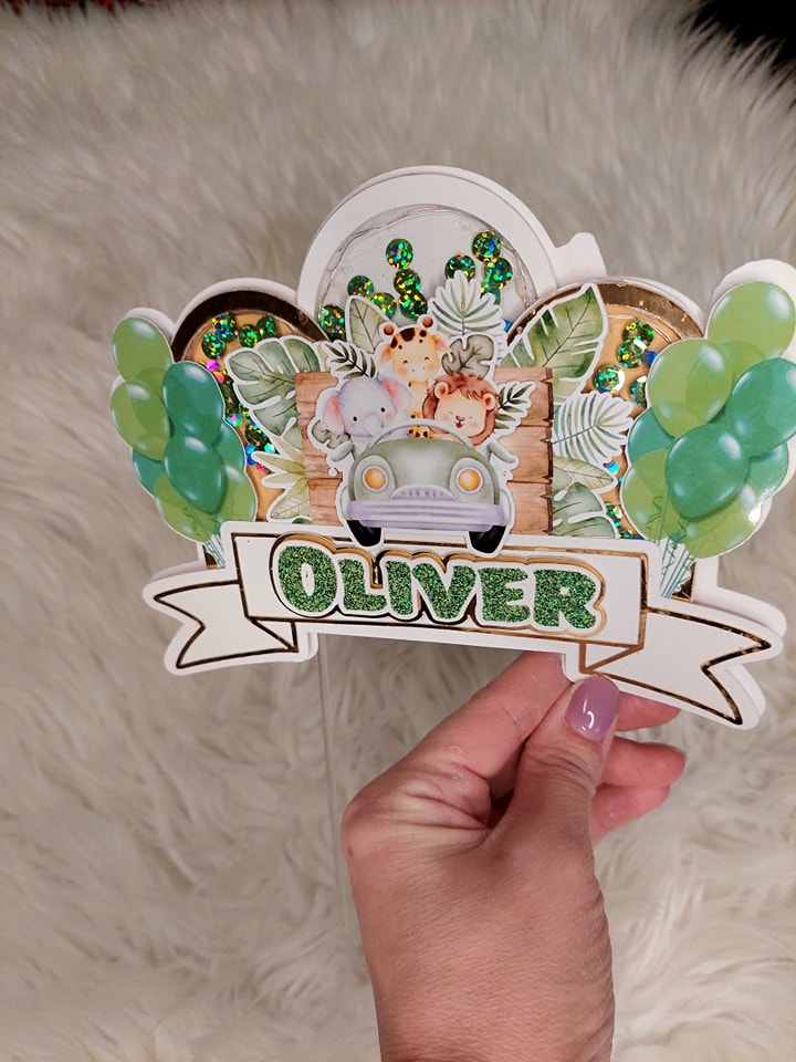 Glitterpildiga ja led-tuledega koogitopper