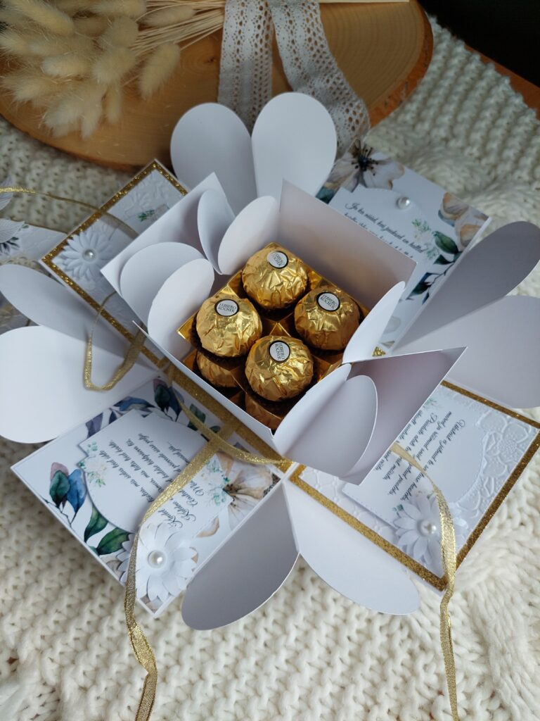 Üllatuslik karp-kaart ferrero rocher