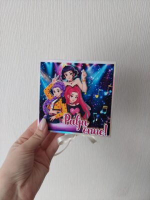 Käsitöökaart kinder šokolaadiga "Huntrix"