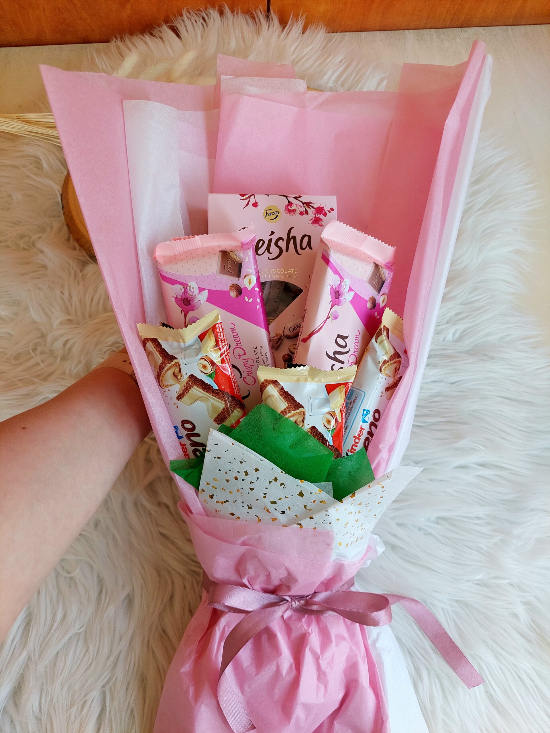 Geisha ja Kinder maiustustekimp - Image 2